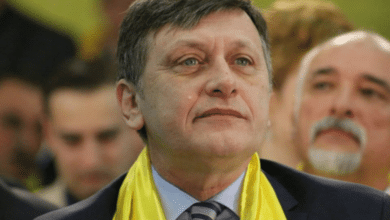 Dacă PNL îl propune pe Crin Antonescu, atunci România poate candida la muzeul eșecurilor politice!
